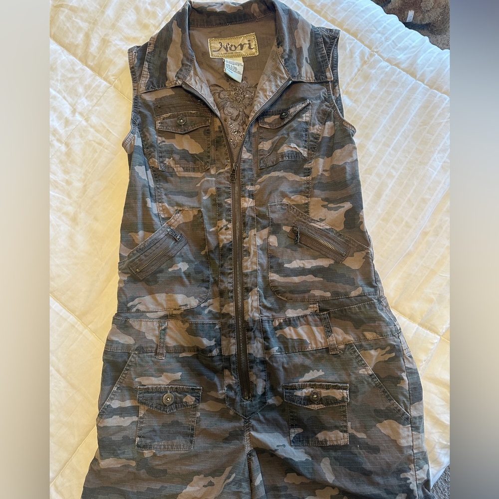 Vintage Nori Brown Green Camo Sleeveless Romper